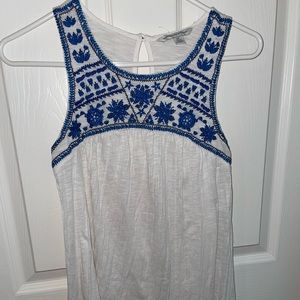 American Eagle outfitters cream and blue embroidered tank